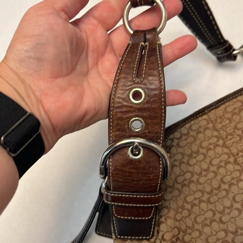 COACH SOHO SIGNATURE HOBO SHOULDER BAG BROWN SUEDE BOTTOMS - Picture 7 of 16